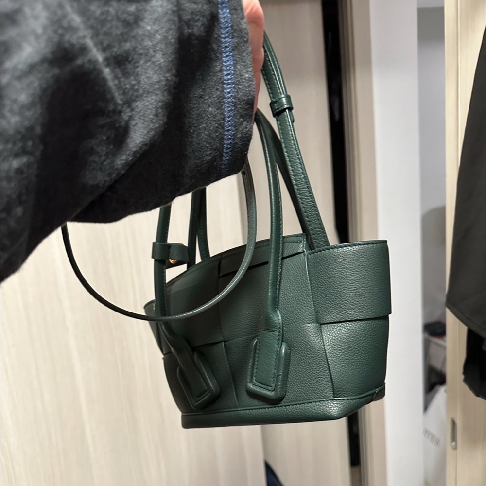 BOTTEGA MINI ARCO